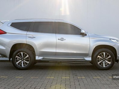 2019 Mitsubishi Pajero Sport Dakar 4x2 AT Silver - Jual mobil bekas di Banten