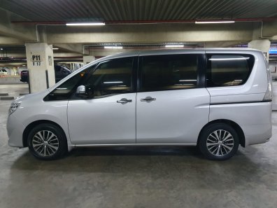 2016 Nissan Serena 2.0 NA Silver - Jual mobil bekas di DKI Jakarta