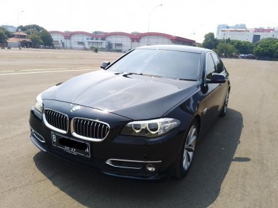 2016 BMW 5 Series 520i Hitam - Jual mobil bekas di DKI Jakarta