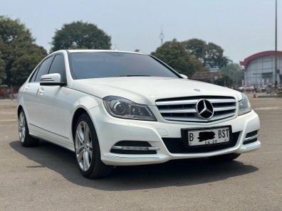 2014 Mercedes-Benz C-Class C200 Putih - Jual mobil bekas di DKI Jakarta