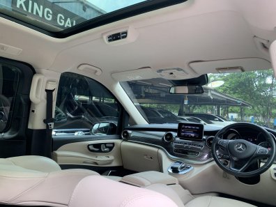 2019 Mercedes-Benz V-Class V 260 Hitam - Jual mobil bekas di DKI Jakarta