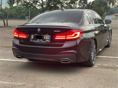 2020 BMW 5 Series 530i Hitam - Jual mobil bekas di DKI Jakarta