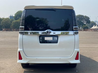 2019 Toyota Voxy 2.0 A/T Putih - Jual mobil bekas di DKI Jakarta