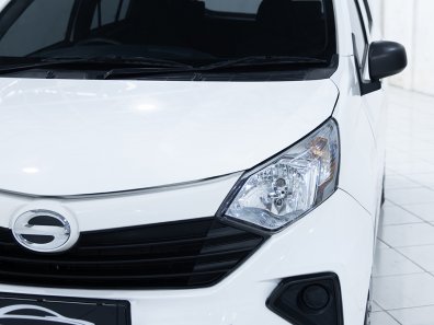 2023 Daihatsu Sigra 1.0 D MT Putih - Jual mobil bekas di Kalimantan Barat