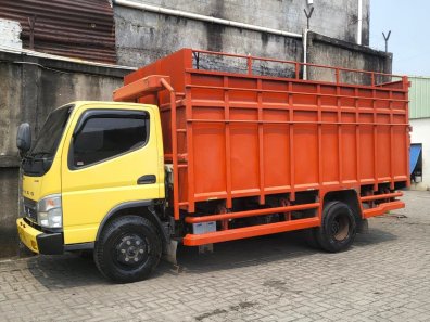 2022 Mitsubishi Canter FE 74HD N Kuning - Jual mobil bekas di DKI Jakarta