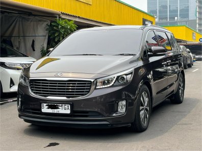 2017 Kia Grand Sedona Ultimate Coklat - Jual mobil bekas di DKI Jakarta