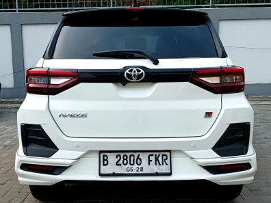 2023 Toyota Raize 1.0T GR Sport CVT (Two Tone) Putih - Jual mobil bekas di Jawa Barat