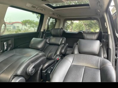 2013 Nissan Elgrand Highway Star Hitam - Jual mobil bekas di Gorontalo