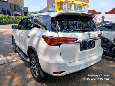 2020 Toyota Fortuner 2.4 VRZ AT Putih - Jual mobil bekas di DKI Jakarta