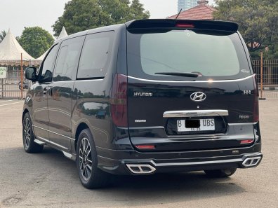 2018 Hyundai H-1 2.5L CRDi Royale Hitam - Jual mobil bekas di DKI Jakarta