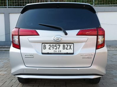 2018 Daihatsu Sigra 1.2 R AT Silver - Jual mobil bekas di DKI Jakarta