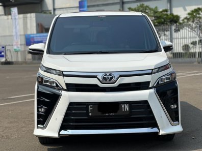 2019 Toyota Voxy 2.0 A/T Putih - Jual mobil bekas di DKI Jakarta