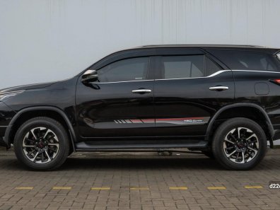 2021 Toyota Fortuner 2.4 VRZ AT Hitam - Jual mobil bekas di Jawa Barat