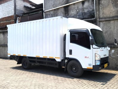 2021 Isuzu Elf NLR Putih - Jual mobil bekas di DKI Jakarta