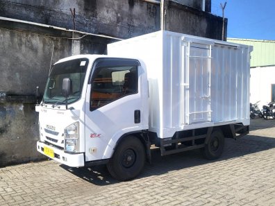 2020 Isuzu Elf NLR Putih - Jual mobil bekas di DKI Jakarta