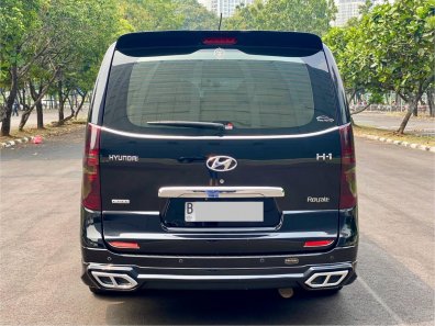 2018 Hyundai H-1 2.5L CRDi Royale Hitam - Jual mobil bekas di DKI Jakarta