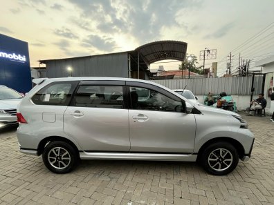 2021 Daihatsu Xenia 1.5 R Deluxe MT Silver - Jual mobil bekas di Jawa Tengah