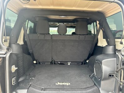 2011 Jeep Wrangler Sport 4-Door Hitam - Jual mobil bekas di DKI Jakarta