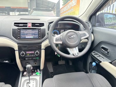 2020 Daihatsu Terios R A/T Hitam - Jual mobil bekas di Jawa Barat