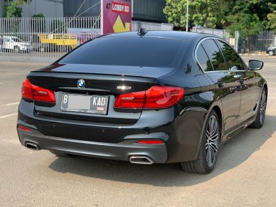 2020 BMW 5 Series 530i M Sport Hitam - Jual mobil bekas di DKI Jakarta