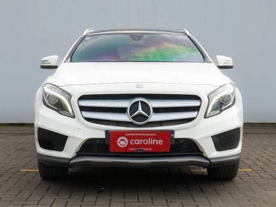 2016 Mercedes-Benz GLA 200 Gasoline Putih - Jual mobil bekas di Banten