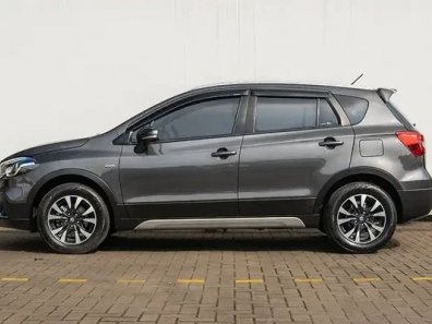 2021 Suzuki SX4 S-Cross New A/T Abu-abu - Jual mobil bekas di Jawa Barat