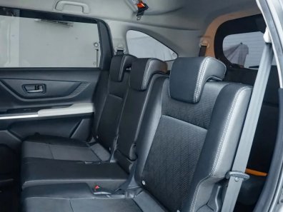 2022 Toyota Veloz Q Hitam - Jual mobil bekas di Banten