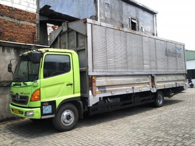 2014 Hino Ranger Hijau - Jual mobil bekas di DKI Jakarta