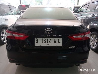 2021 Toyota Camry V Hitam - Jual mobil bekas di Jawa Barat