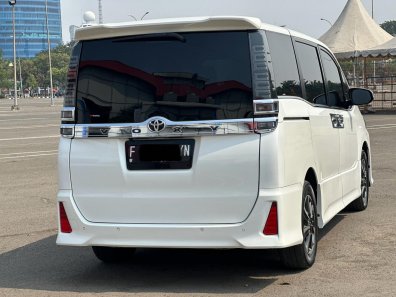 2019 Toyota Voxy 2.0 A/T Putih - Jual mobil bekas di DKI Jakarta