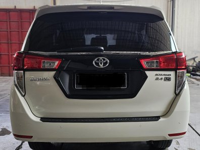 2022 Toyota Kijang Innova V A/T Diesel Putih - Jual mobil bekas di DKI Jakarta