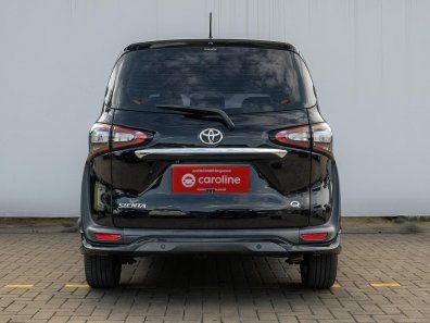 2018 Toyota Sienta Q CVT Hitam - Jual mobil bekas di Jawa Barat