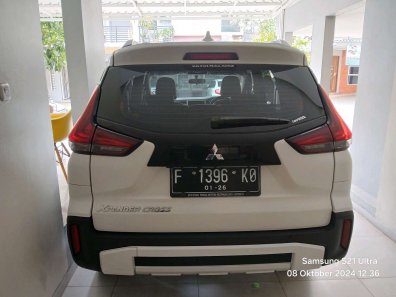 2022 Mitsubishi Xpander Cross Premium Package AT Putih - Jual mobil bekas di Jawa Barat