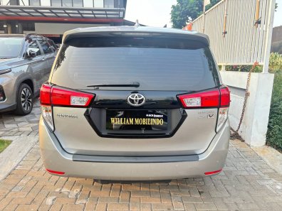 2021 Toyota Kijang Innova 2.4V Silver - Jual mobil bekas di Jawa Barat