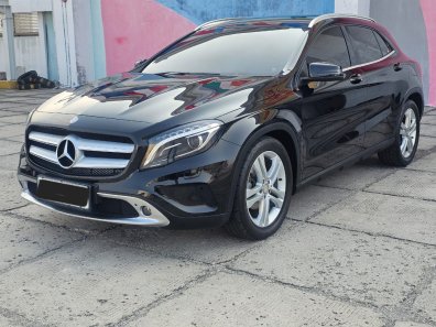 2015 Mercedes-Benz GLA 200 Gasoline Hitam - Jual mobil bekas di DKI Jakarta