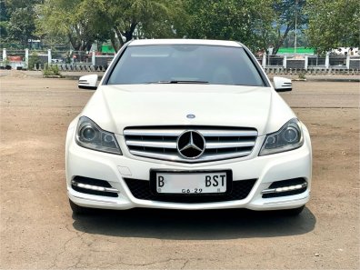 2014 Mercedes-Benz C-Class C200 Putih - Jual mobil bekas di DKI Jakarta