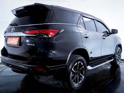 2020 Toyota Fortuner 2.4 VRZ AT Hitam - Jual mobil bekas di Banten