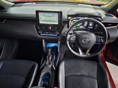 2021 Toyota C-HR 1.8L CVT Merah - Jual mobil bekas di Jawa Barat