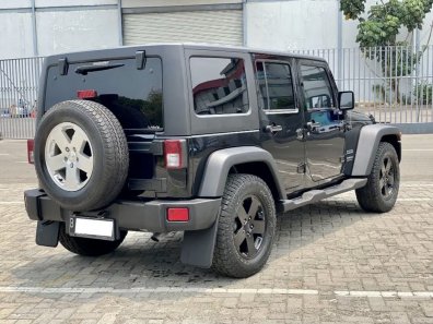 2011 Jeep Wrangler Sport Unlimited Hitam - Jual mobil bekas di DKI Jakarta