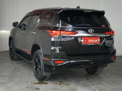 2020 Toyota Fortuner 2.4 TRD AT Hitam - Jual mobil bekas di Jawa Barat