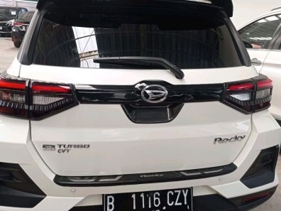 2022 Daihatsu Rocky 1.0 R Turbo CVT Putih - Jual mobil bekas di Banten