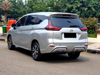 2022 Nissan Livina VL AT Silver - Jual mobil bekas di DKI Jakarta