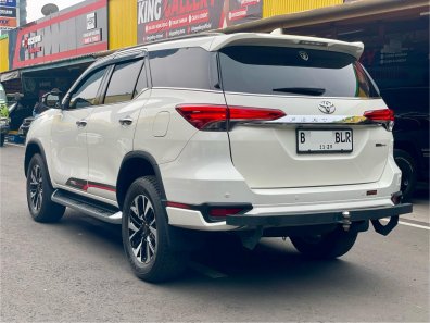 2019 Toyota Fortuner 2.4 VRZ AT Putih - Jual mobil bekas di DKI Jakarta