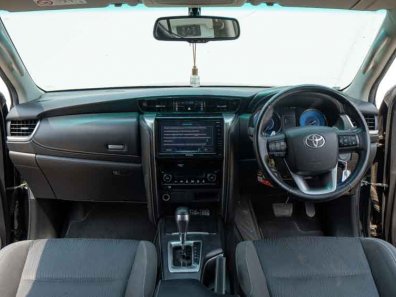 2020 Toyota Fortuner 2.4 G AT Hitam - Jual mobil bekas di Banten