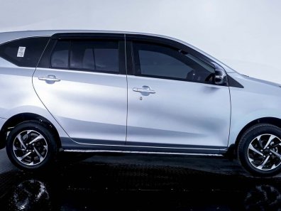 2023 Daihatsu Sigra 1.2 R MT Silver - Jual mobil bekas di Jawa Barat