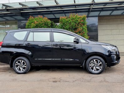 2022 Toyota Kijang Innova 2.4V Hitam - Jual mobil bekas di DKI Jakarta