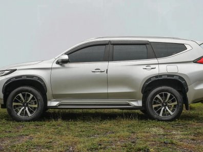 2019 Mitsubishi Pajero Sport Dakar 2.4 Automatic Silver - Jual mobil bekas di Jawa Barat