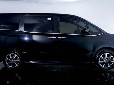 2018 Toyota Voxy 2.0 A/T Hitam - Jual mobil bekas di Jawa Barat