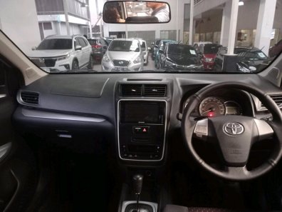 2021 Toyota Avanza 1.5 AT Silver - Jual mobil bekas di DKI Jakarta