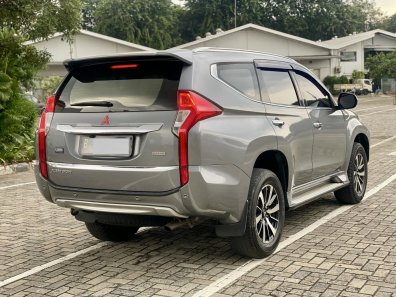 2016 Mitsubishi Pajero Sport Dakar 4x2 AT Silver - Jual mobil bekas di DKI Jakarta